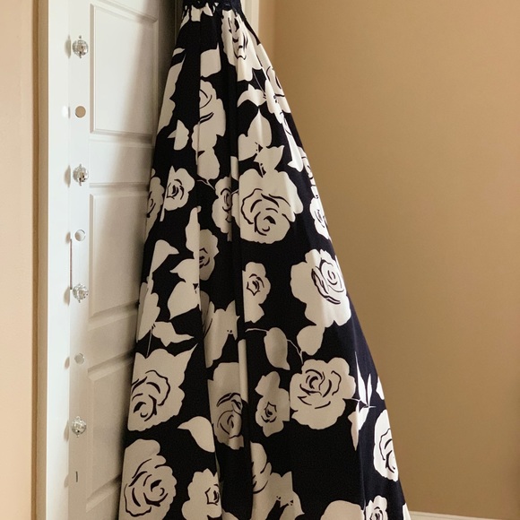 Sherri Hill 2017 Prom Dress - Picture 8 of 8